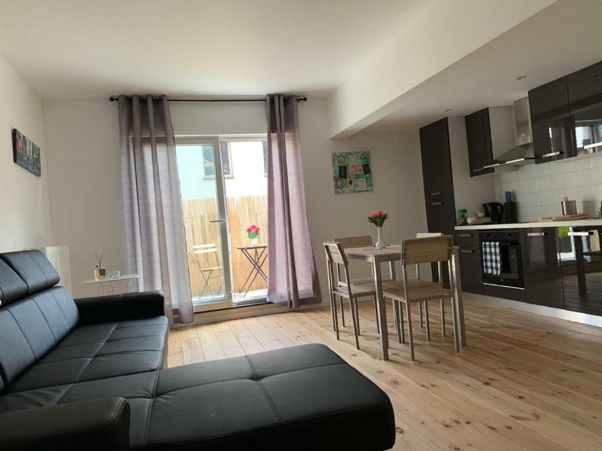 Attractive Modern Apartment Brussel Bagian luar foto